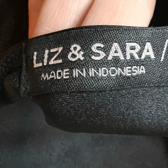 Liz & Sara Black Never Worn Slip Dress With Cut Out Back Women’s Size M - Picture 3 of 3